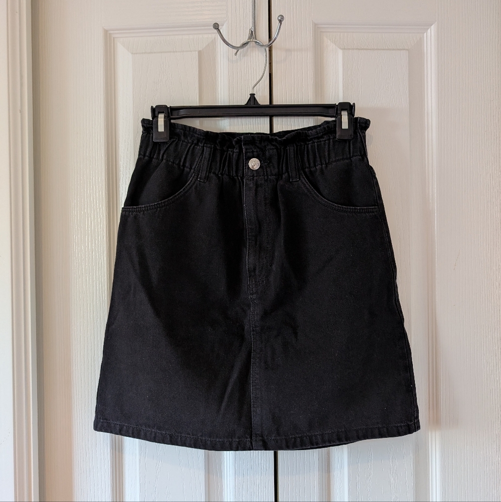 H&M Denim A-Line Skirt, Size 6